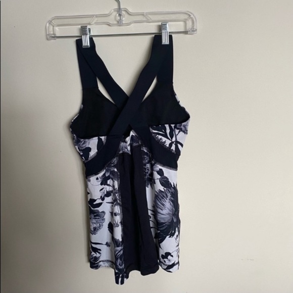 Sz 6 Lululemon push your limits tank top - Picture 5 of 12